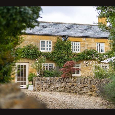 Wisteria Cottage , Pretty Cotswold Cottage Close To Chipping Campden Weston Subedge Exterior foto